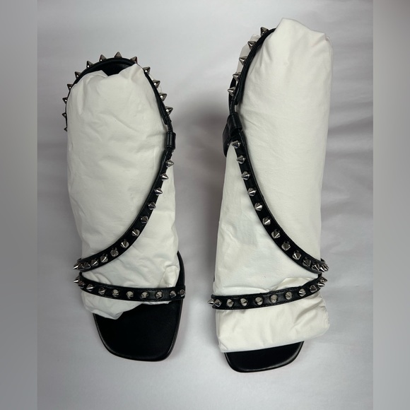 Christian Louboutin Rosa Condorapik 85 Leather Slingback Sandal - Picture 1 of 12